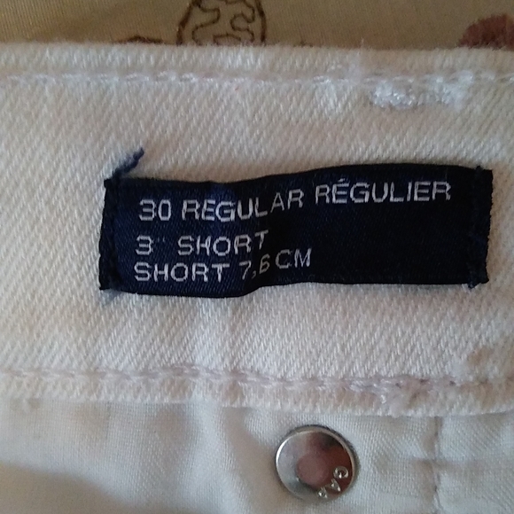 White Gap jean shorts - Picture 4 of 4